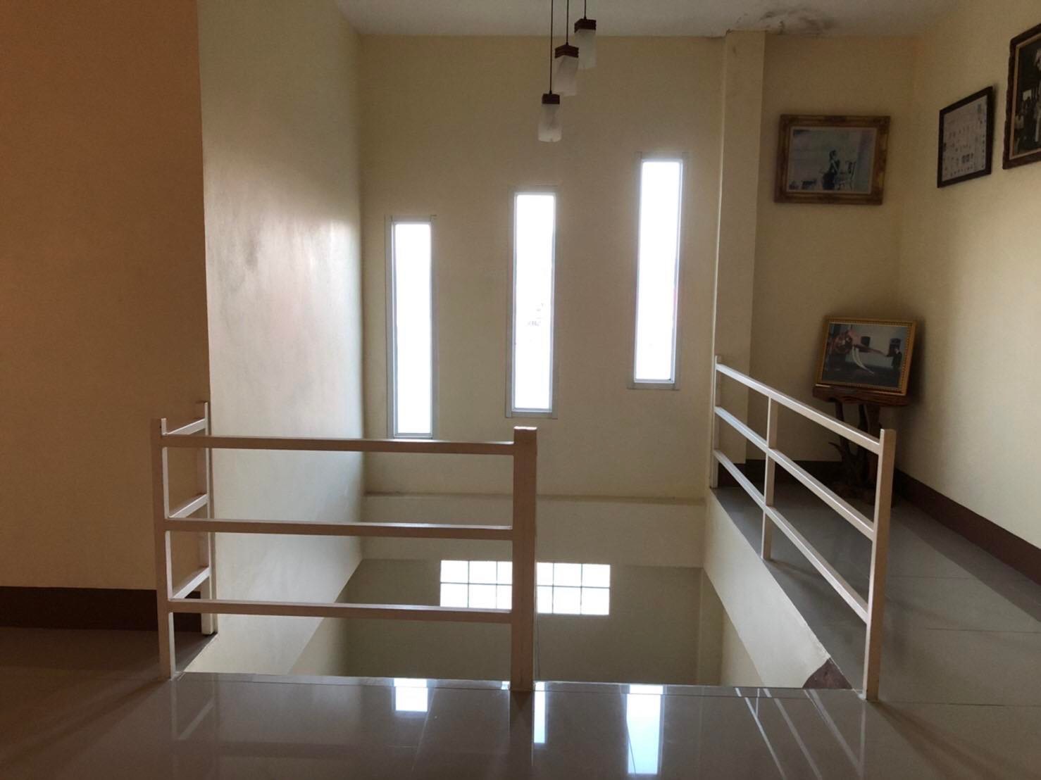 บ้านเดี่ยว2ชั้น อ.ธวัชบุรี จ.ร้อยเอ็ด 1-3-0ไร่