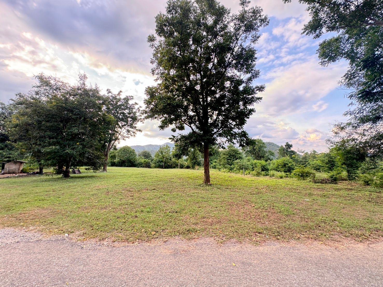 🏞️ Vายที่ดินทำเลดี ต.ช่องสะเดา กาญจนบุรี   เนื้อที่ 2 ไร่ (เอกสาร นส.4 จ.)🏞️