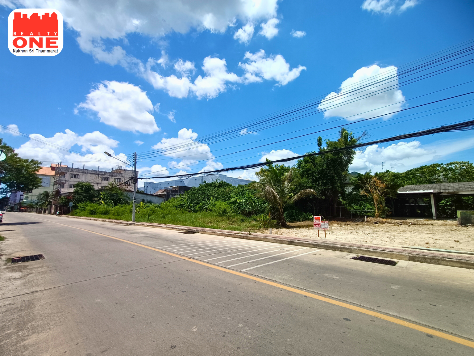 ที่ดินเปล่า ทำเลทอง ใจกลางเมืองนครศรีธรรมราช ซ. บ่ออ่าง ห่างจาก โรบินสัน โอเชี่ยน นครศรีธรรมราช 400 เมตร