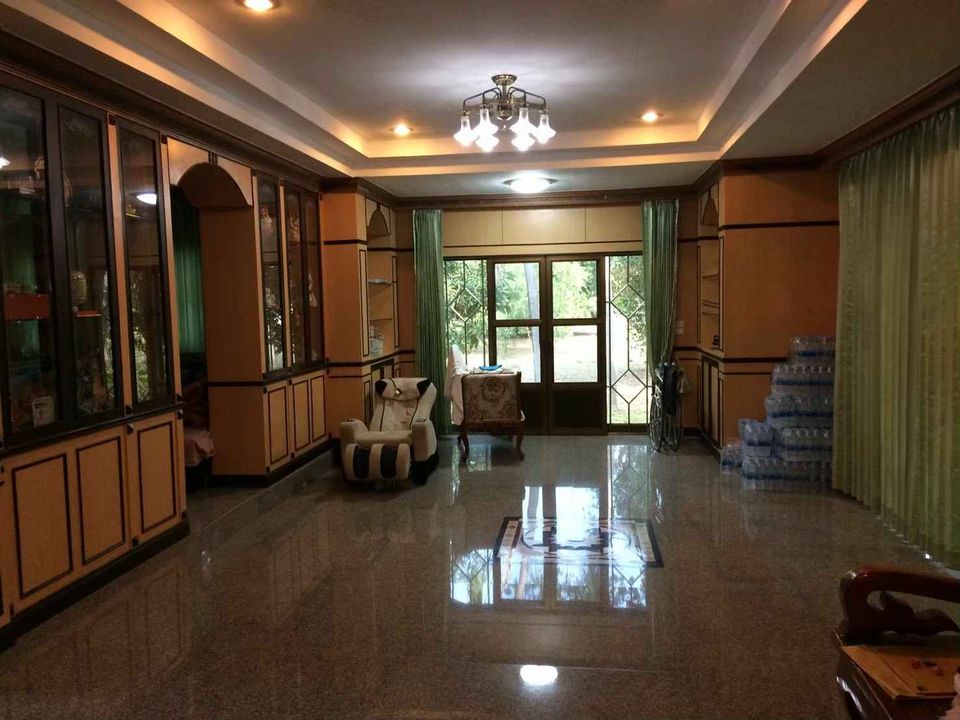 บ้านพร้อมที่ดิน อ.เมืองนครราชสีมา 10-1-27 ไร่