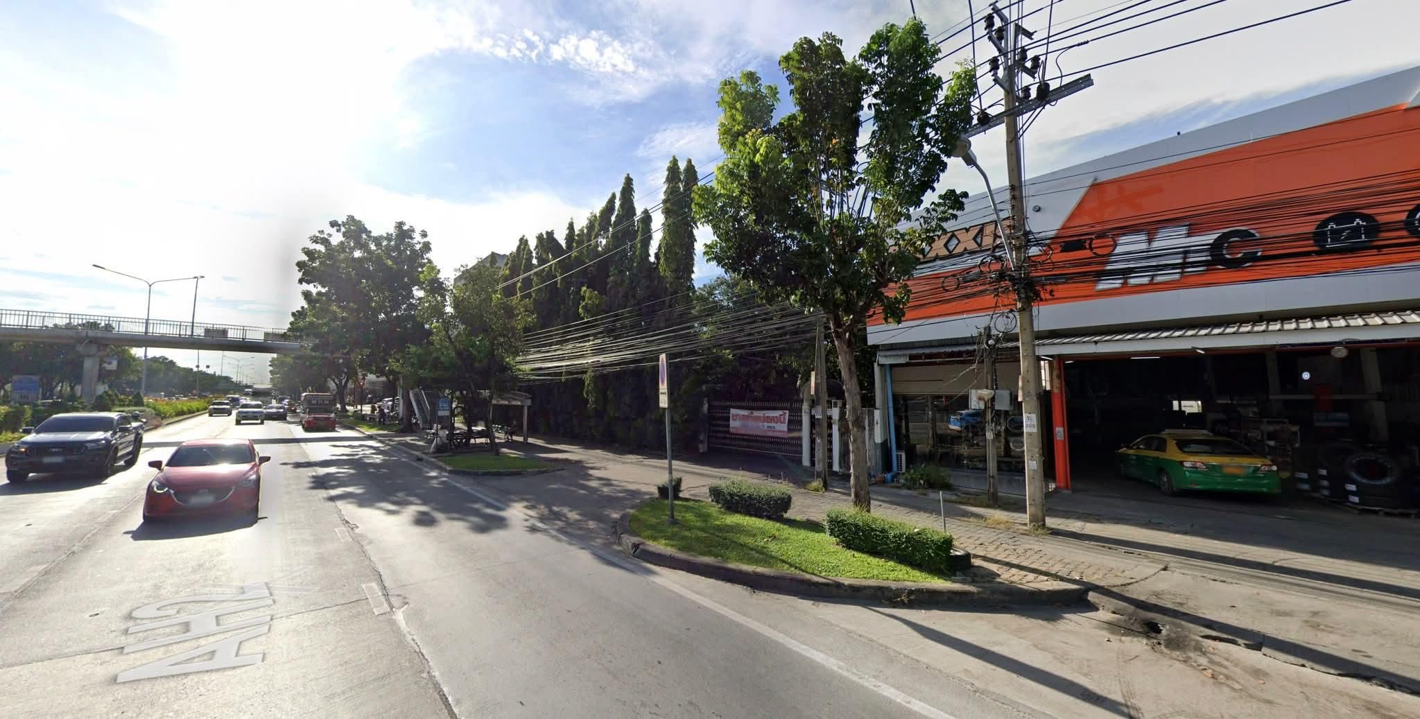 ขายที่ดินกรุงเทพฯ หนองแขม ติดถนน เส้นรถไฟฟ้าสายสีน้ำเงิน