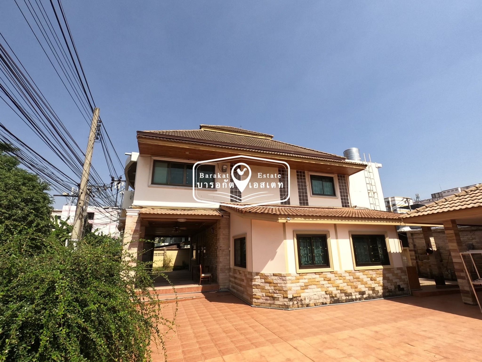 ลดราคาสุดๆ สำหรับแปลงนี้ เหมาะที่สุดสำหรับนักลงทุน ที่พร้อมบ้านและอาคาร อเนกประสงค์