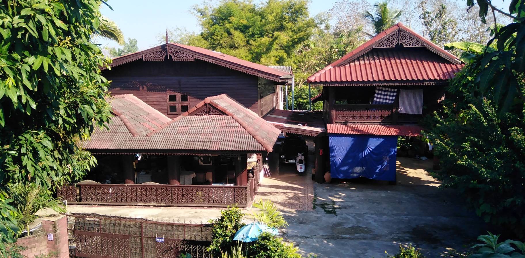 บ้านไม้หลังสวย งาว ลำปาง 209 ตร.ว