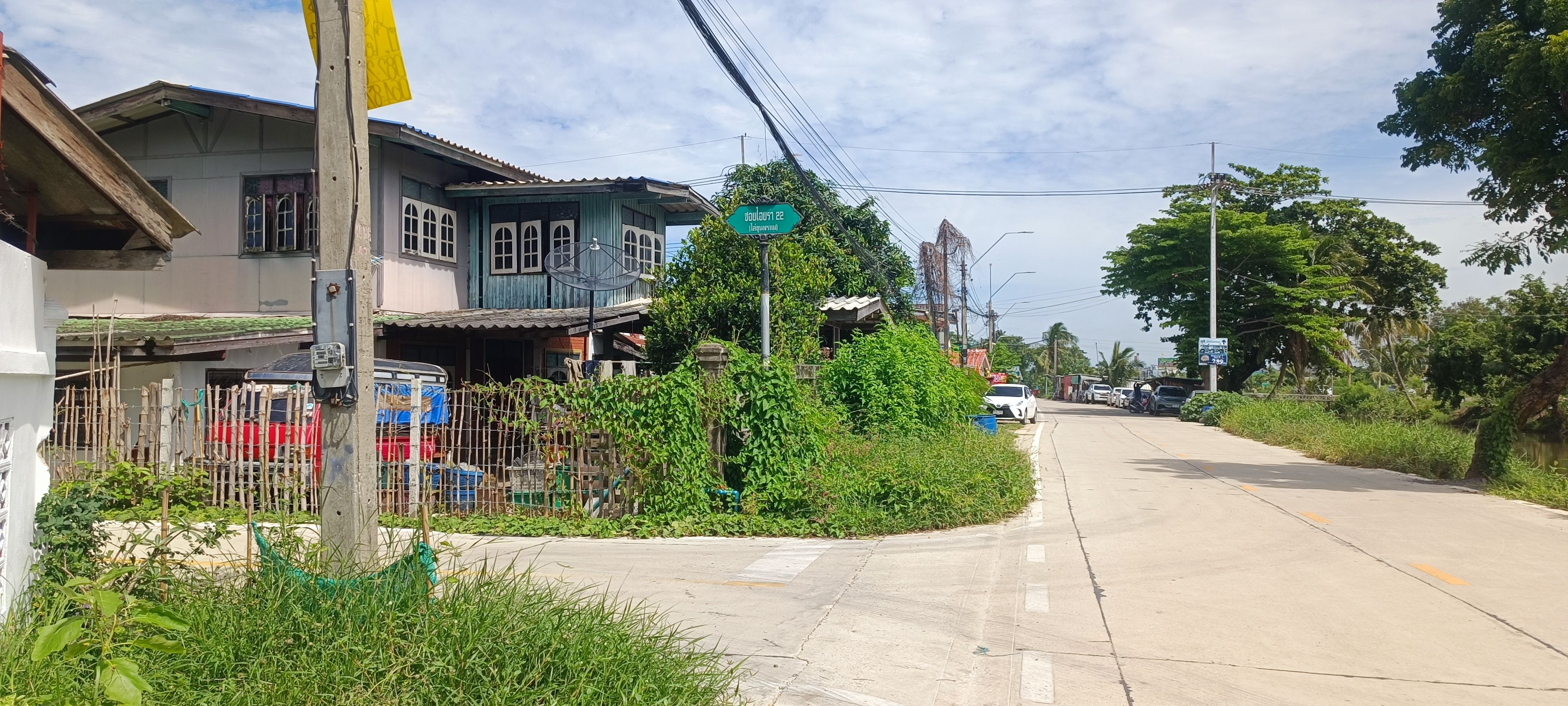 ขายที่ดินเปล่า1ไร่ (แบ่งเป็นสองแปลง) เหมาะทำที่อยู่อาศัย คลองหลวง ปทุมธานี