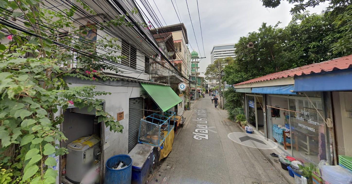 อาคารพาณิชย์ 2 ชั้น คลองตันเหนือ เขตวัฒนา 27.2 ตร.ว.