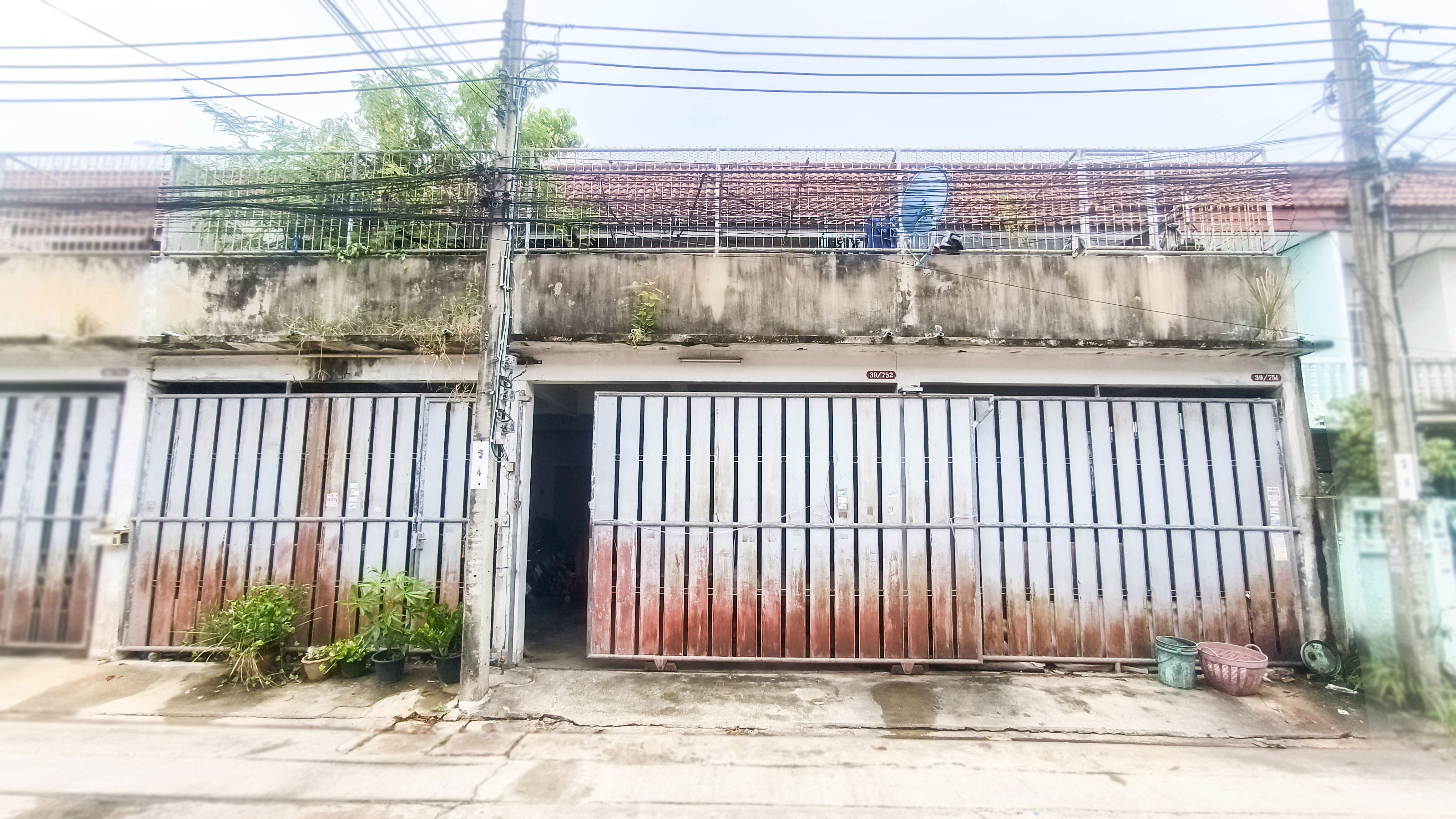 ขายบ้าน หมู่บ้านสินทวีงามเจริญ แขวงท่าข้าม เขตบางขุนเทียน กรุงเทพมหานคร 10150