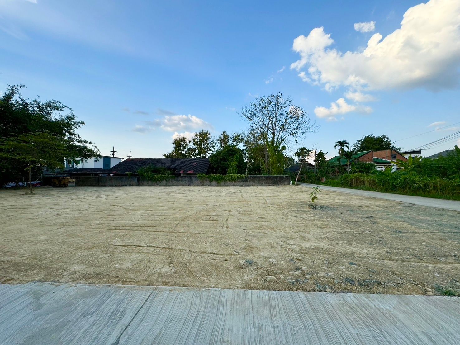 DD-0296 ขายที่ดินแบ่งขาย แปลงใน ถมแล้ว 142 ตร.วา บ้านใหม่สามัคคี สันพระเนตร ใกล้เซ็นเฟส เชียงใหม่