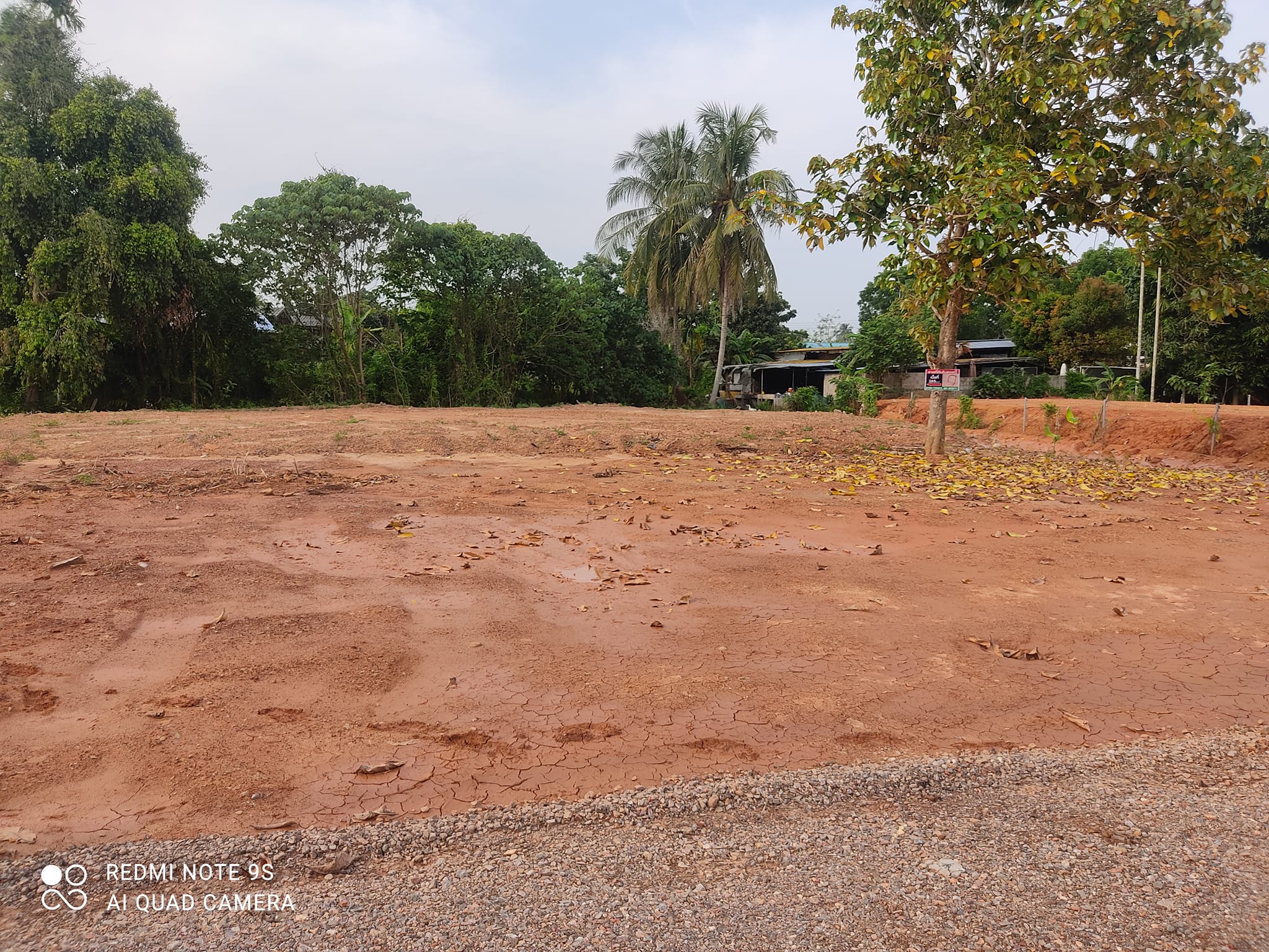 ที่ดินสวย ใจกลางเมืองชุมพร อ.เมืองชุมพร จ.ชุมพร 0-2-67