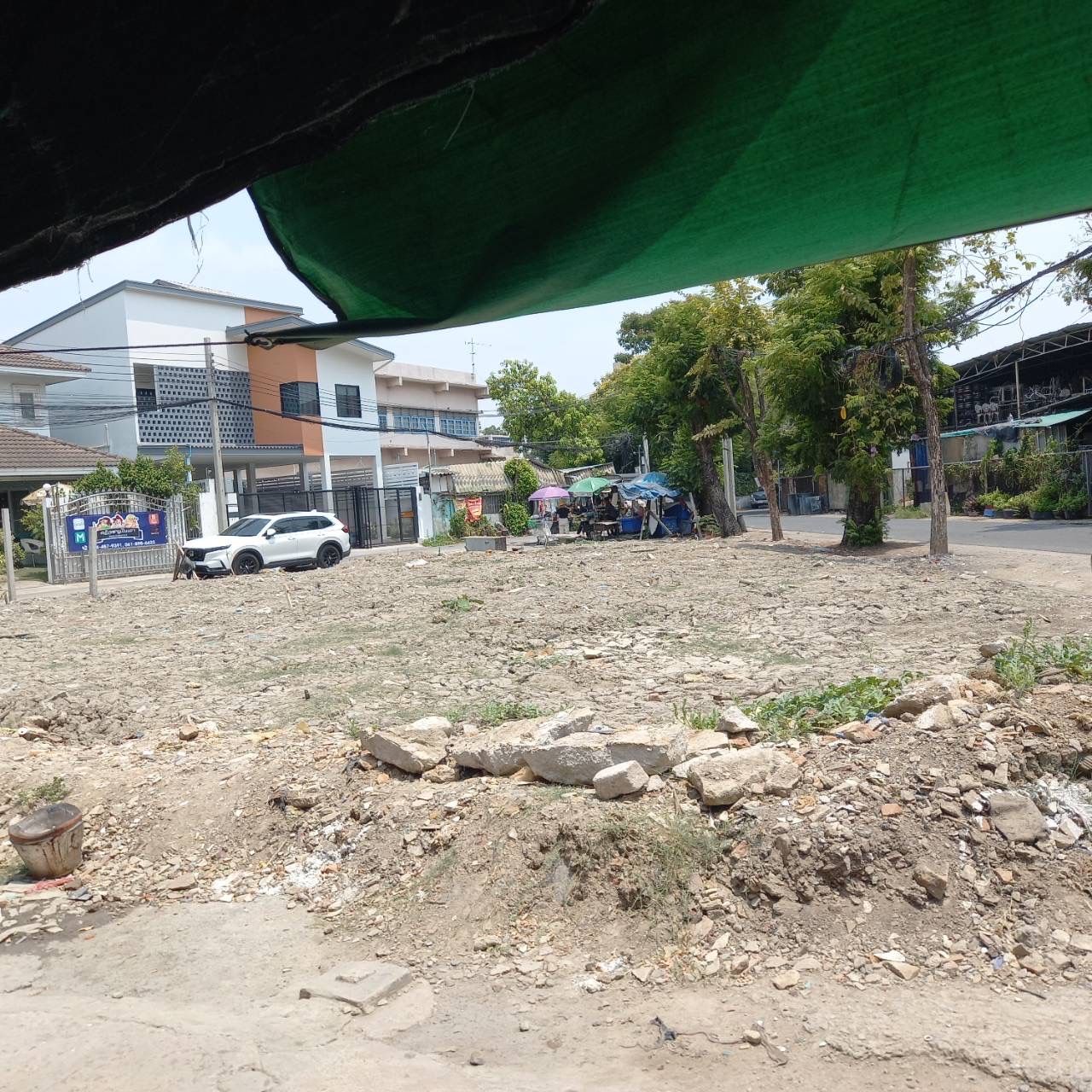 ขายที่ดินกรุงเทพฯ ลาดปลาเค้า 24 แยก 6 เขตบางกะปิ 0-1-41