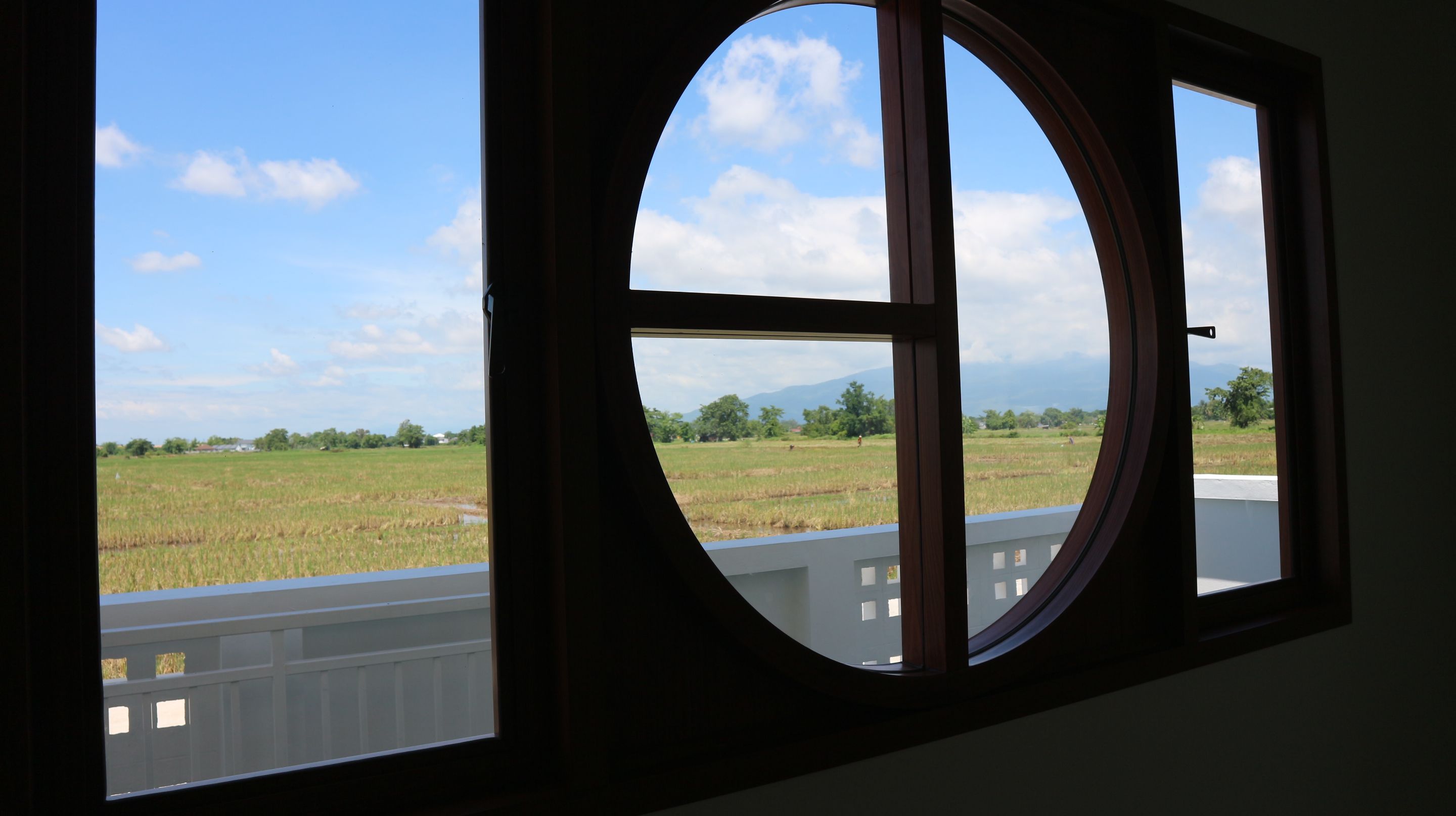 บ้านวิวดอย เริ่มต้นที่ 2.95 ล้านบาท ใกล้สนามบิน โรงพยาบาลกรุงเทพ  @ท่ารั้ว สันปูเลย เชียงใหม่