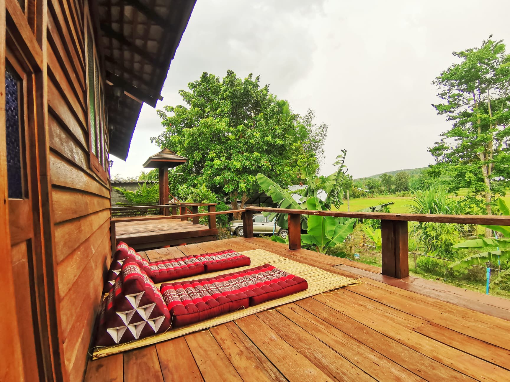บ้านสวน บ้านพักตากอากาศ บ้านเรือนไทยทรงล้านนา อ.แม่แตง จ.เชียงใหม่ 0-2-70.1