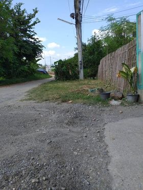 ที่ดินพร้อมสิ่งปลูกสร้าง สันกำแพง เชียงใหม่ 0-1-37