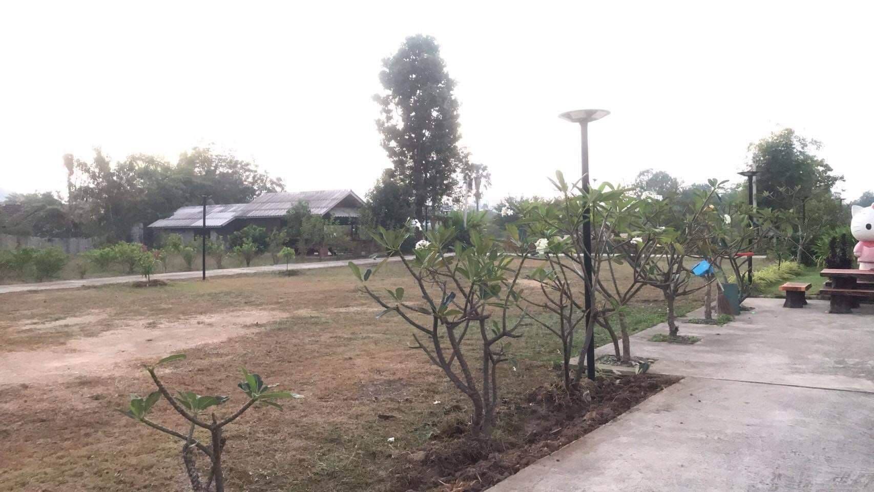 บ้านพร้อมที่ดิน ใกล้ถนนสี่เลน ชะอำ เพชรบุรี