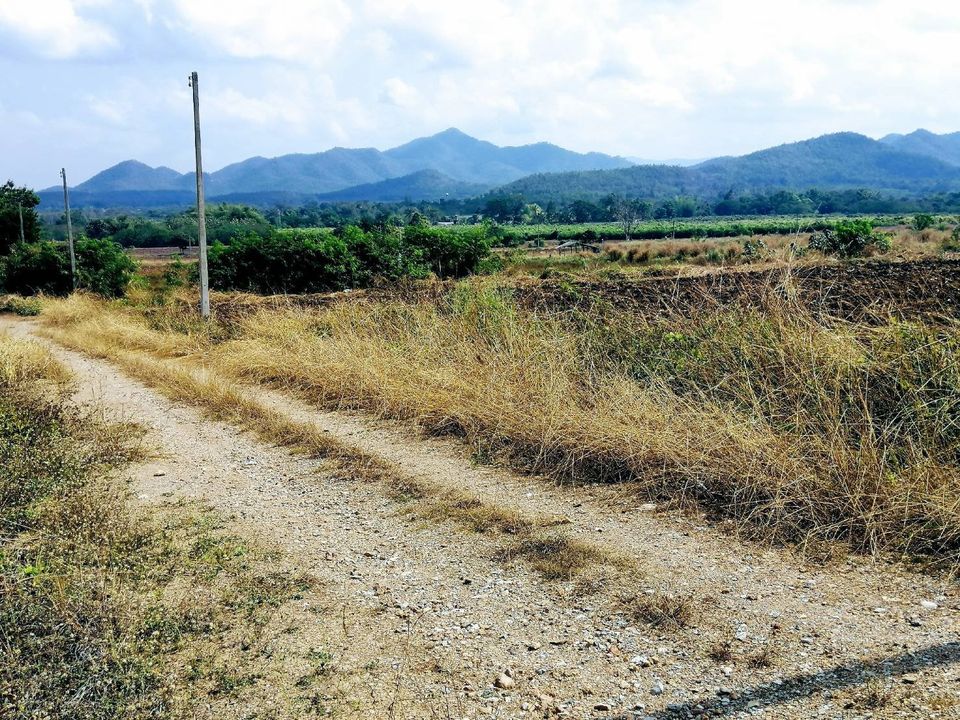 ที่ดิน ติดเชิงเขาบนเนินสโลปวิวดอย ลำพูน 1-1-28
