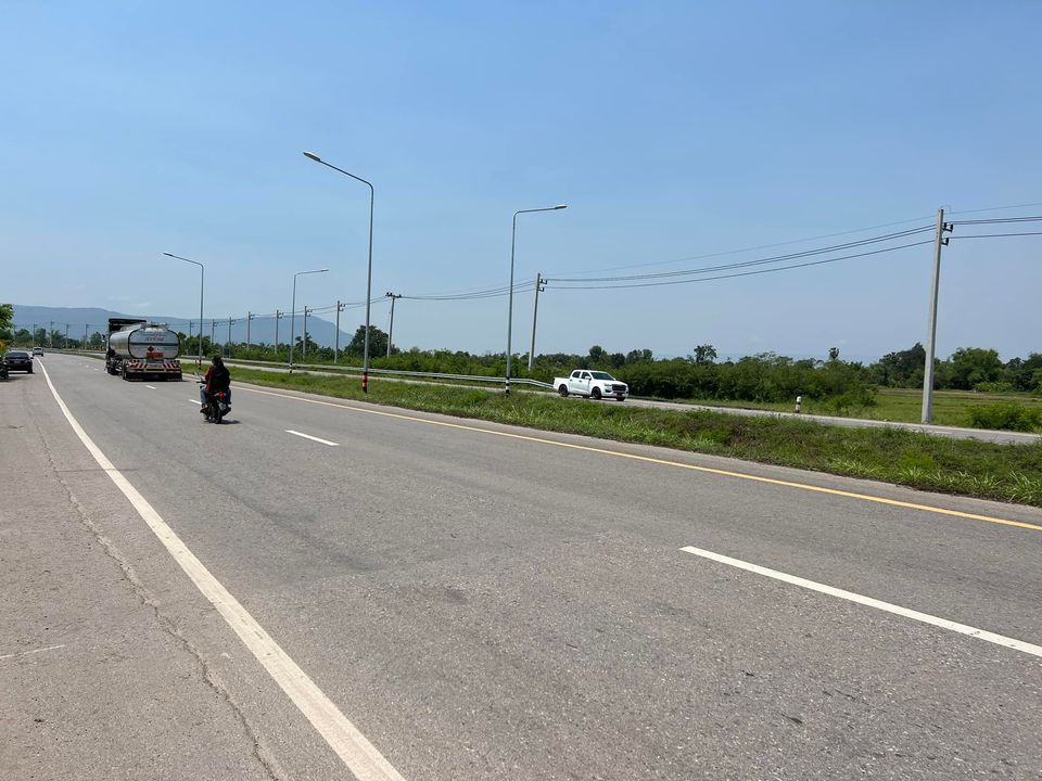 ที่ดินติดสี่เลน ถนนสายบายพาสทางเลี่ยงเมืองภูเขียว  ชัยภูมิ 2-3-94