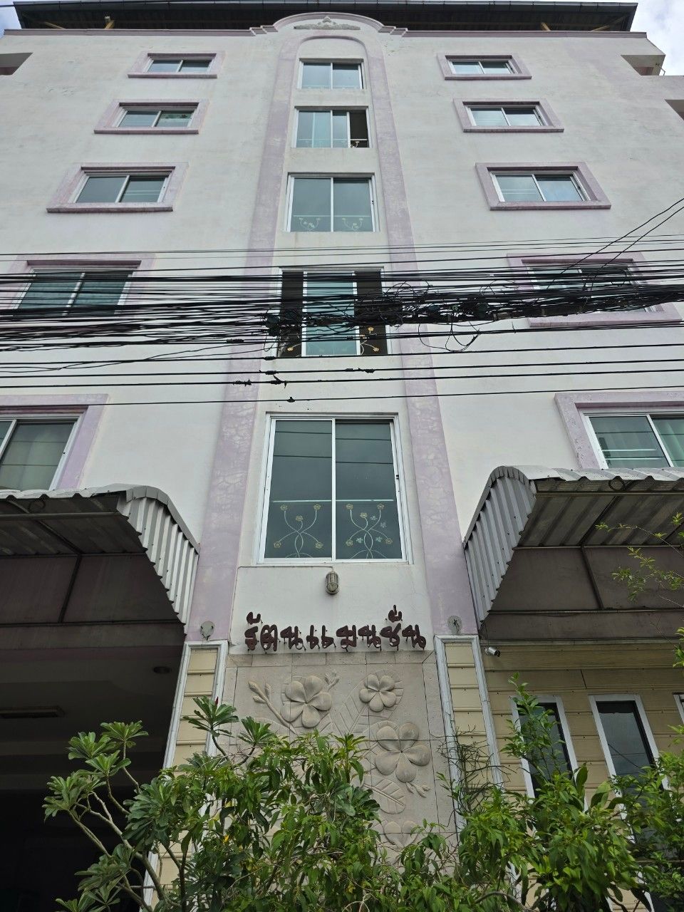 ขาย อพาร์ทเม้นท์ 6 ชั้น 52 ยูนิต ซ.คลองหลวง 3 ปทุมธานี