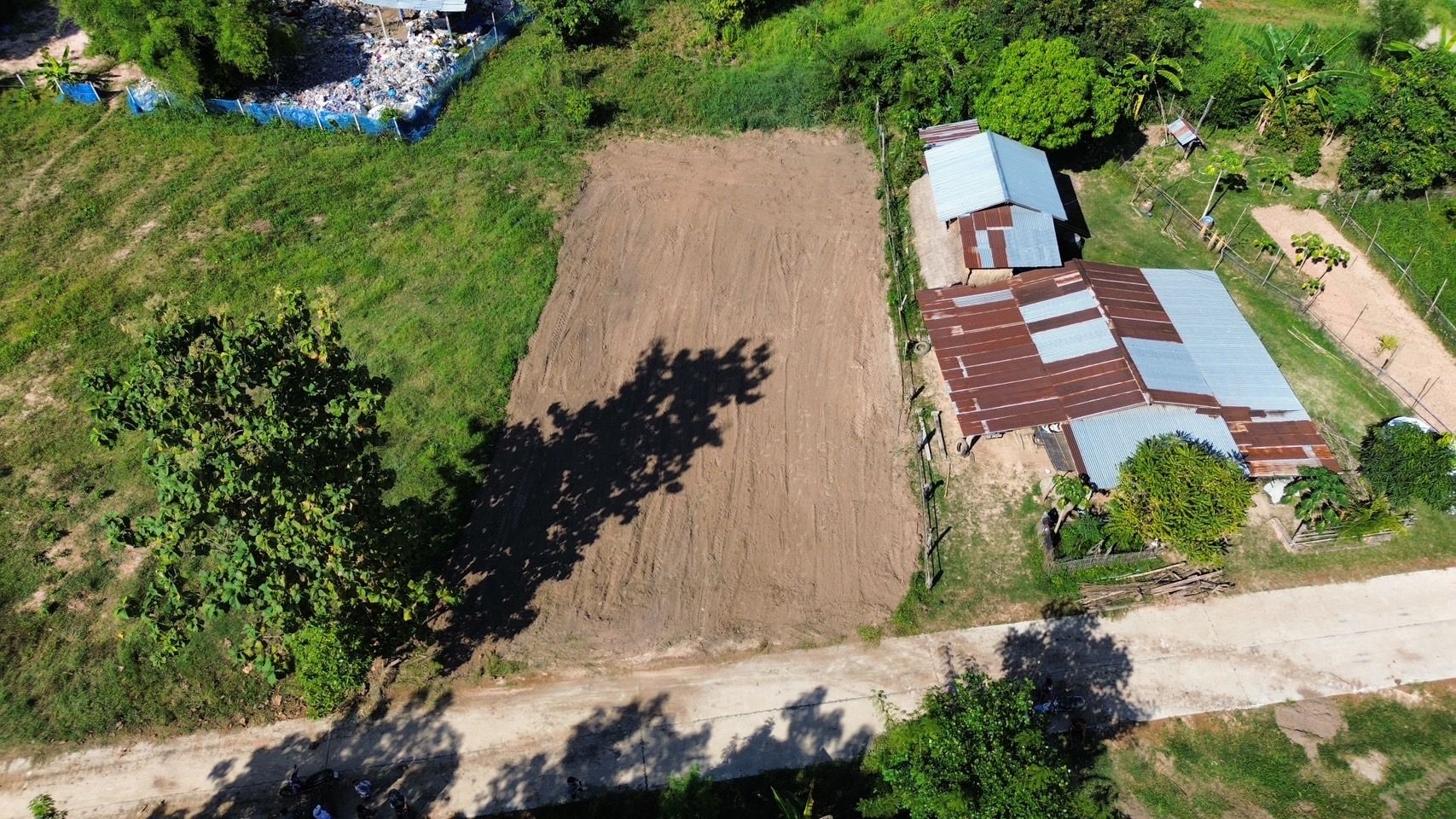 ขายที่ดินเปล่าในหมู่บ้านค้อทอง ตำบลค้อทอง ที่ดินสวย โฉนดครุฑแดง 