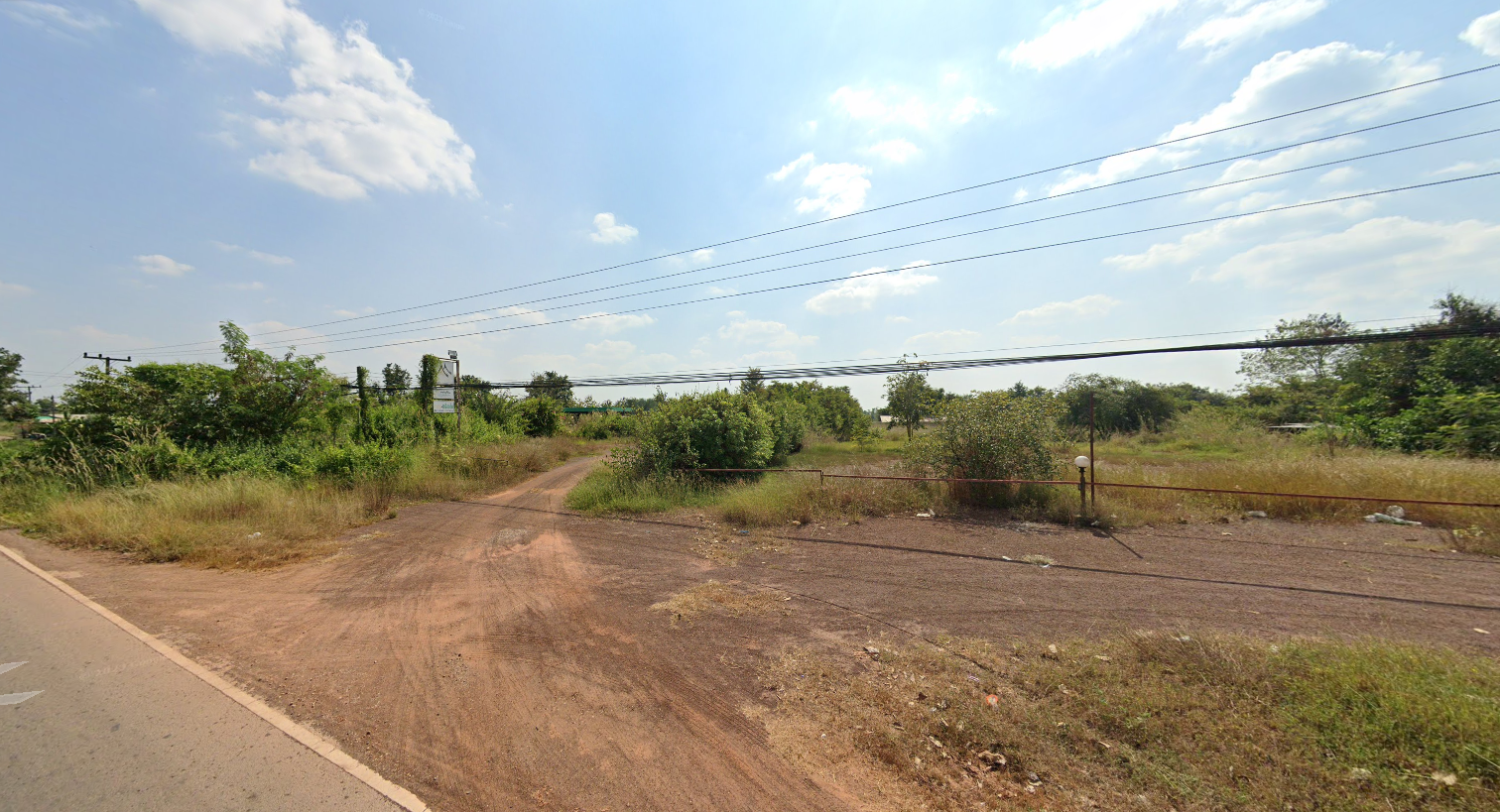 ขายที่ดินอุดรธานี อำเภอเพ็ญ ที่ดินทำเลงามติดถนนดำ 11 ไร่ แยกสุ่มเส้า อ.เพ็ญ