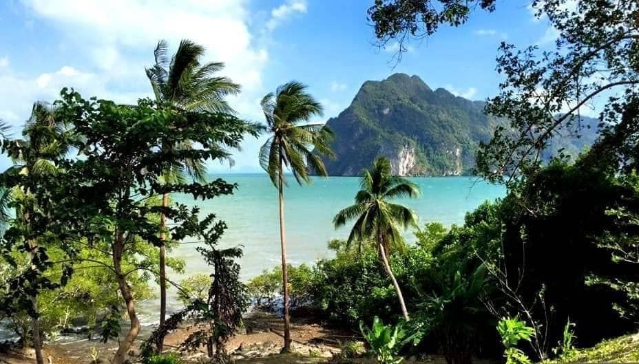 ขายที่ดินแปลงสวย ติดทะเล ต.เกาะลันตาน้อย อ.เกาะลันตา จ.กระบี่