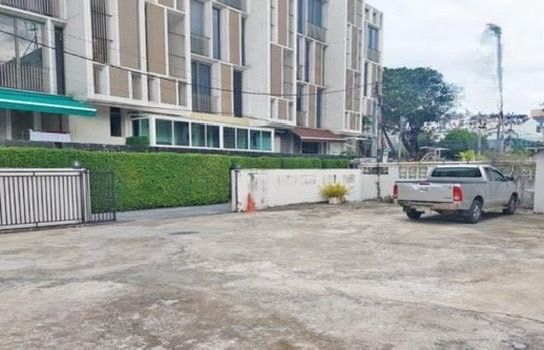 ที่ดินเปล่า สุขุมวิท 