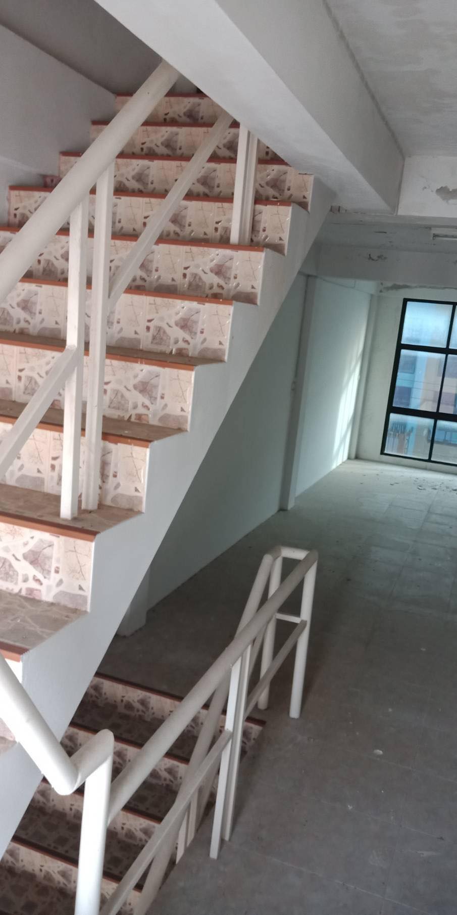 ห้องแถว 1 ห้อง หมู่บ้านศิริวัฒน์ สุพรรณบุรี 0-0-18