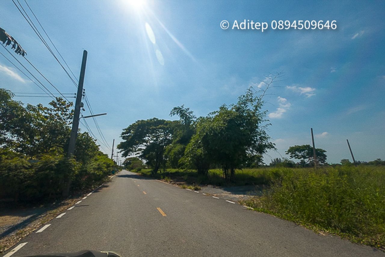 ที่ดิน คลองแปด แบ่งขาย 2 แปลง แปลงละ 100 ตรว. ใกล้ถนนรังสิต-นครนายก เหมาะปลูกบ้าน