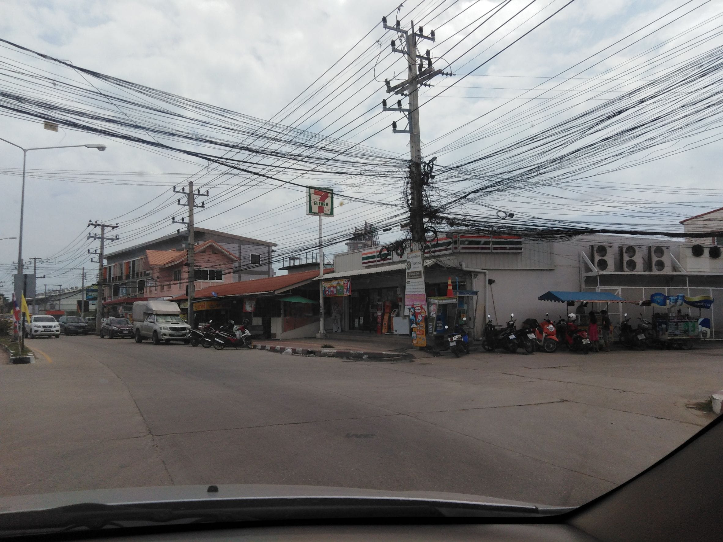 ขายที่ดินตำบลหนองแก  อำเภอหัวหิน จังหวัดประจวบคีรีขันธ์ จำนวน 100 ตารางวา