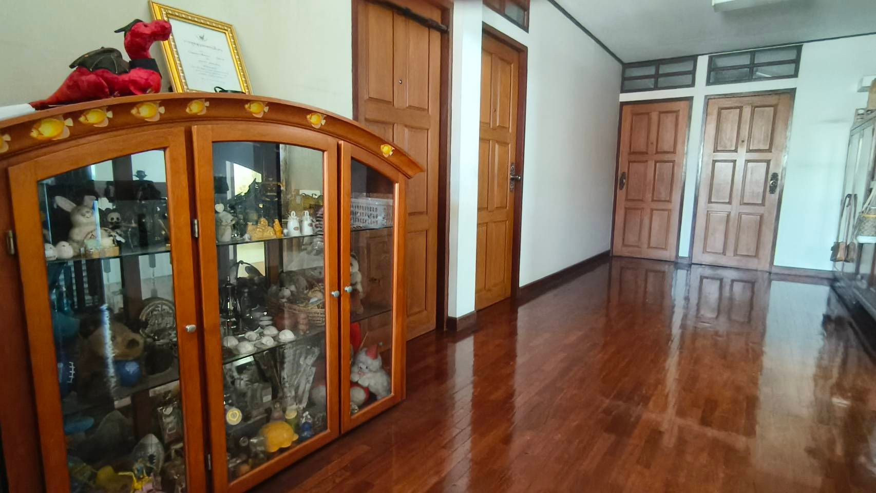 ขายด่วน บ้านเดี่ยวแปลงใหญ่ 200 ตร.ว. พัฒนาการ 13 - ทำเลใกล้ทองหล่อ