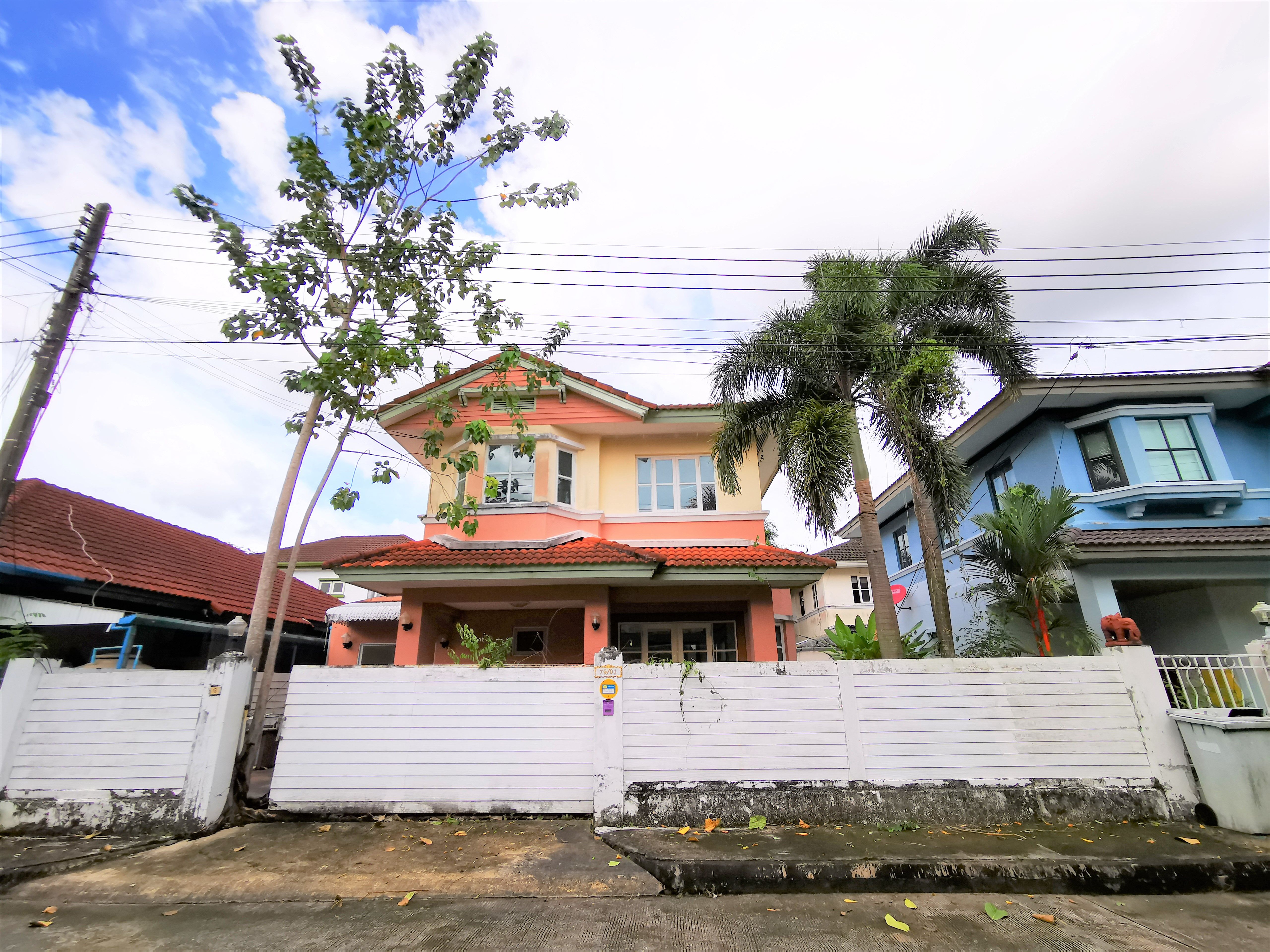 ใกล้ทะเล ใกล้ภูเขา บ้านเดี่ยว วิวภูเขา บ้าน2ชั้น 3นอน 2น้ำ สวนขนาดใหญ่ ทะเลสาบ แลนด์แอนด์เฮ้าส์ พาร์ค ภูเก็ต แลนด์ แอนด์ เฮ้าส์ พาร์ค ภูเก็ต Near Beach Near Mountain Detatched House 2 Storey Mountain Views 3 Bed 2 Bath Big Garden and Lake in common Area F