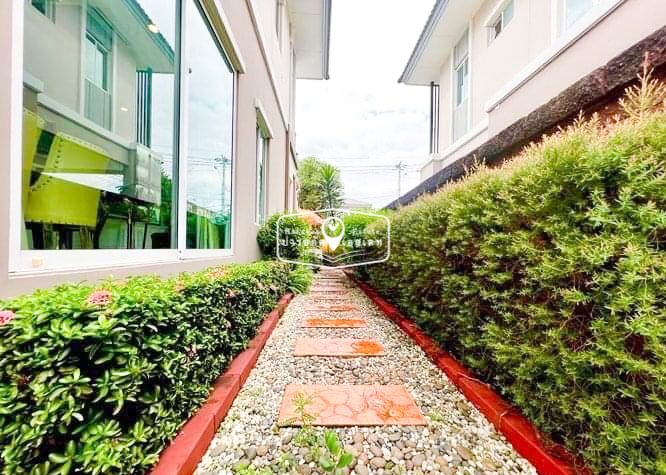 บ้านสวยใจกลางเมือง  ของแถมเยอะขนาดนี้ พร้อมหิ้วกระเป๋าเข้าอยู่ได้เลย
