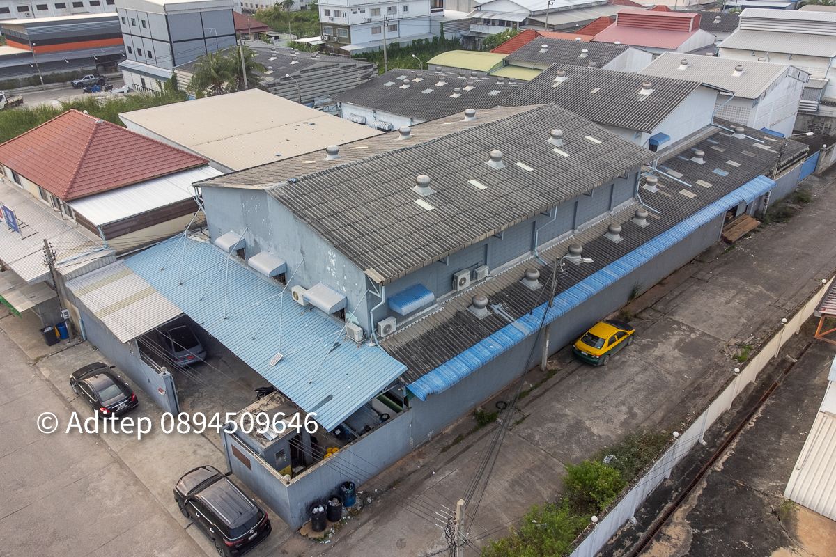 ขายโรงงาน พร้อมกิจการผลิตกล่องหีบห่อบรรจุภัณฑ์ ทำเลทองในซอยเทียนทะเล 24 ขนส่งสะดวก เชื่อมต่อกับถนนบางขุนเทียน-ชายทะเล พระราม 2 เครื่องจักรครบชุด พร้อมดำเนินกิจการต่อได้ทันที