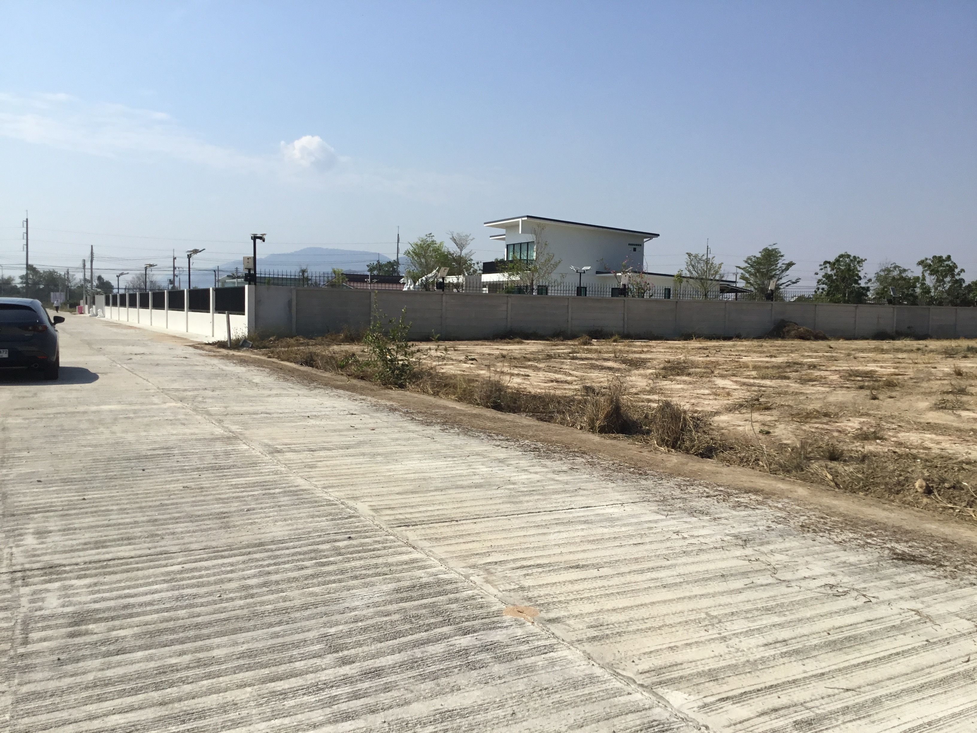 ขายที่ดินแถวหนองเบน เกือบ1ไร่