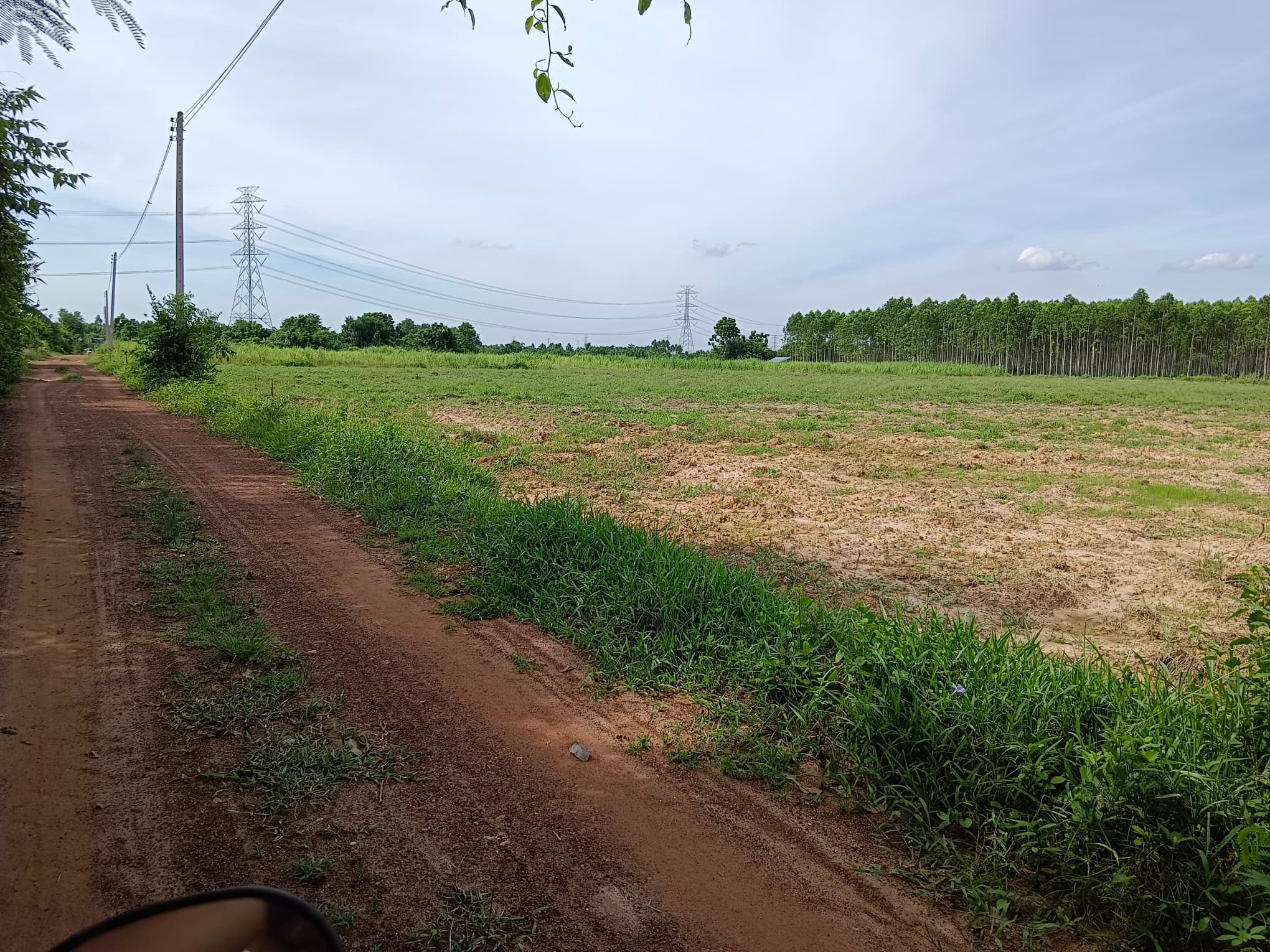 ที่ดินเปล่า อ.เกาะจันทร์ จ.ชลบุรี 4-0-0