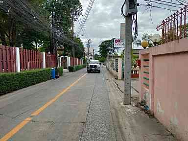 ขายที่ดิน 2 ไร่ ศรีนครินทร์ 24  พระโขนง ใกล้ รถไฟฟ้า