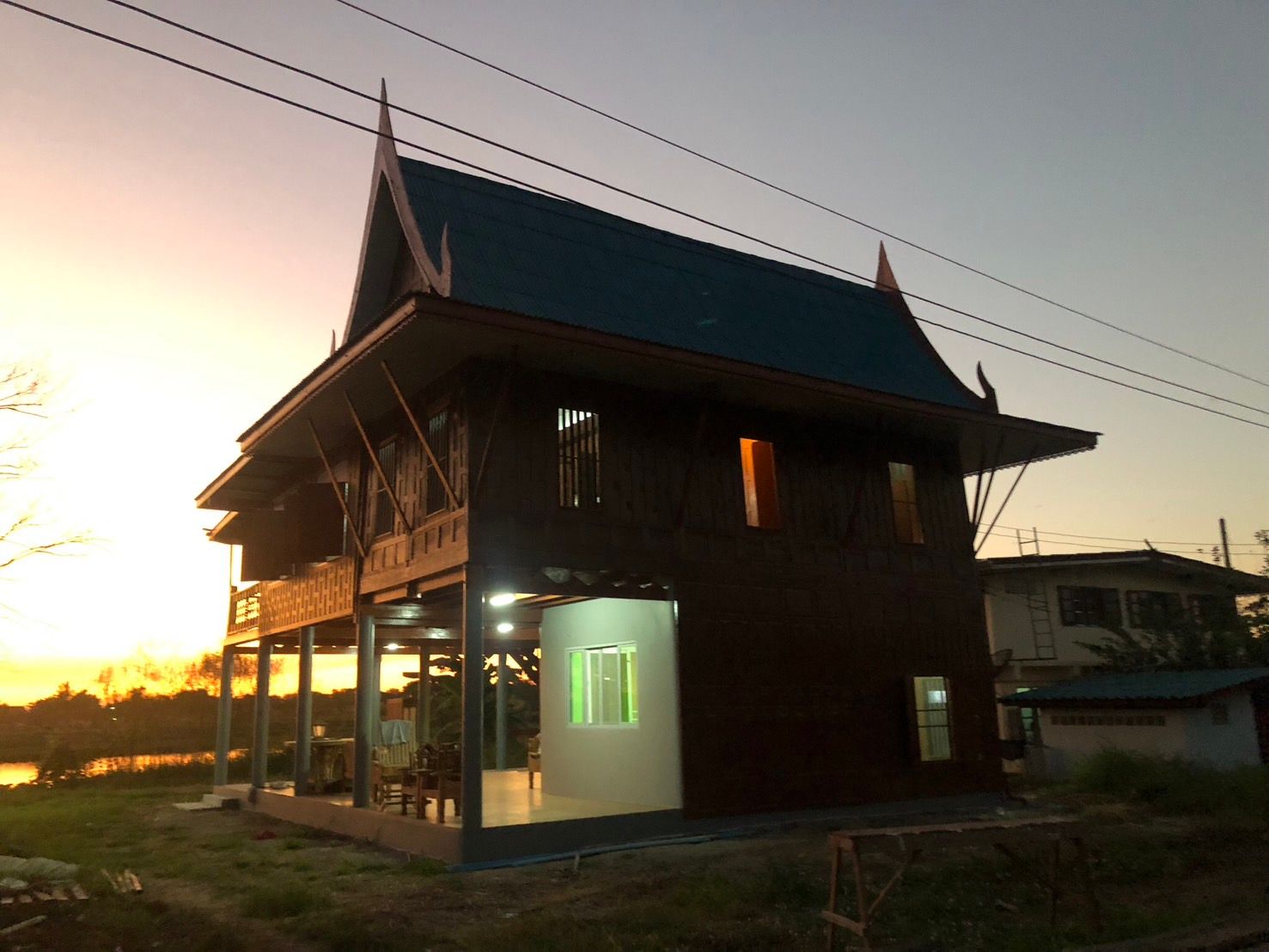 ขายที่ดินนครปฐม บางเลน ที่ดิน ติดริมน้ำท่าจีน 3-2-86 ไร่.