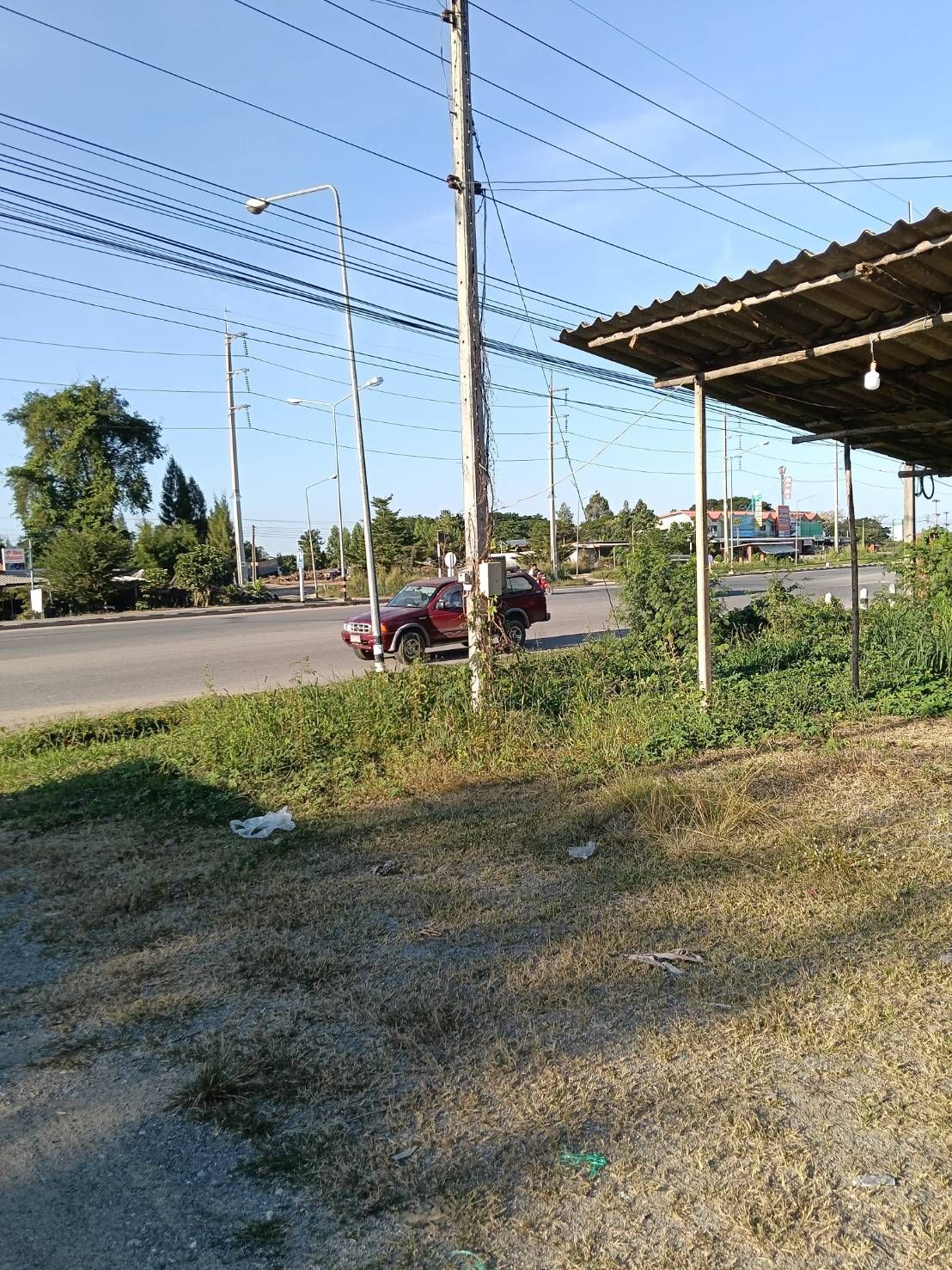 ขายที่ดินจันทบุรีติดถนนหลวง
