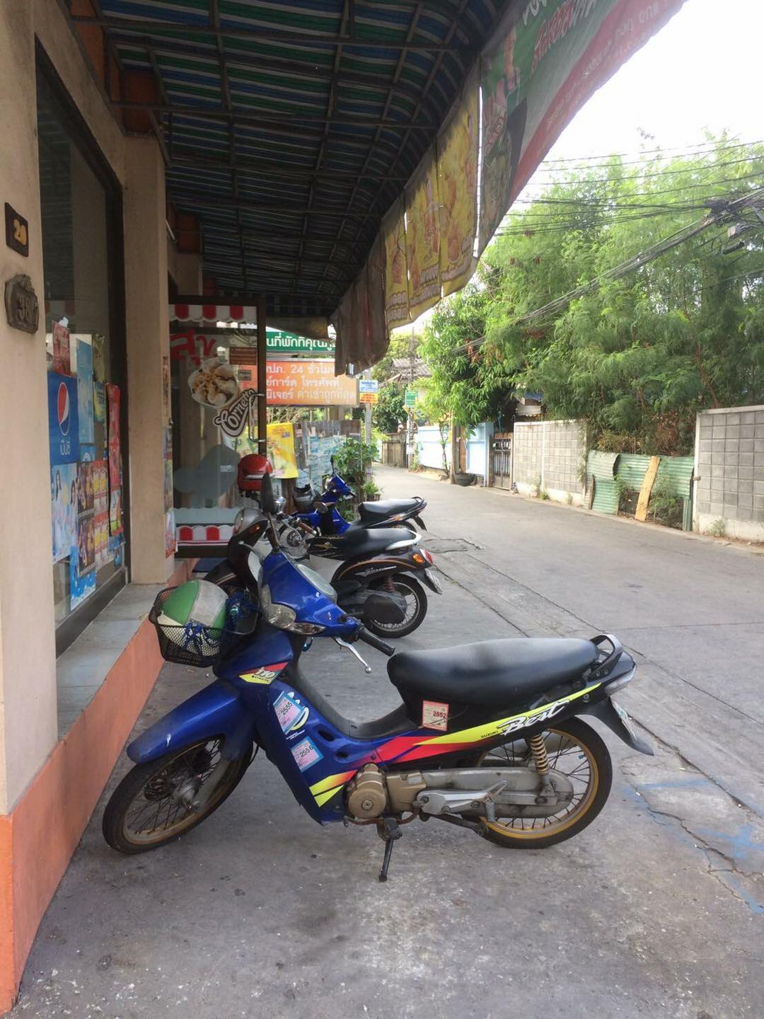 อพาร์ตเมนต์ ทำเลสุดเยี่ยม 5 ชั้น 60ห้อง  นนทบุรี 126 ตรว.