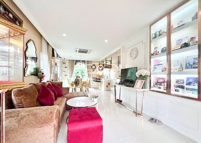 บ้านสวยใจกลางเมือง  ของแถมเยอะขนาดนี้ พร้อมหิ้วกระเป๋าเข้าอยู่ได้เลย