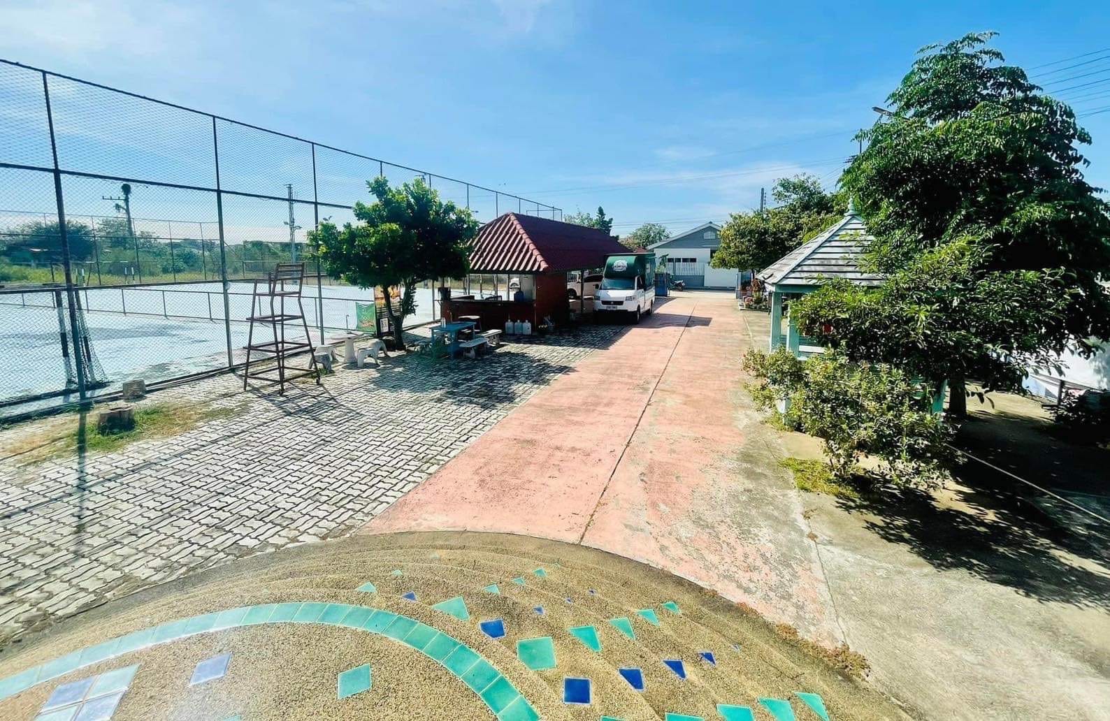 บ้านพร้อมที่ดิน