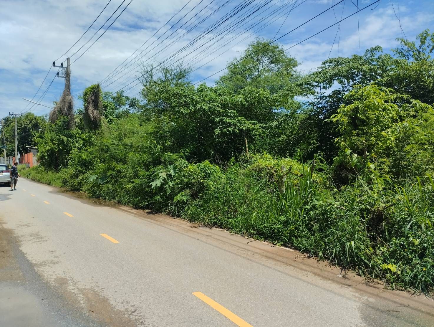 ที่ดิน ติดโรงเรียนเมธาพัฒน์ ติดถนนดำ 