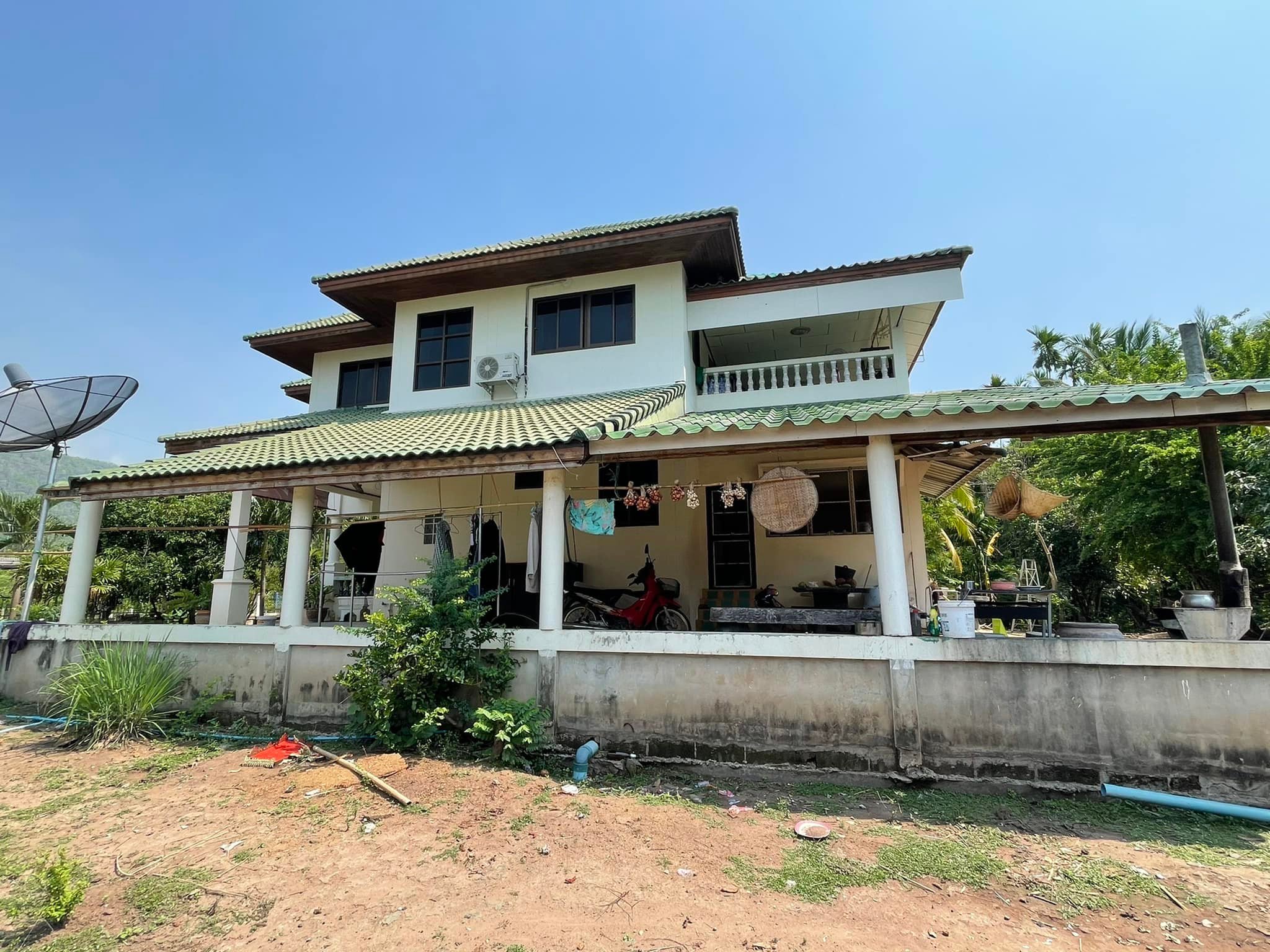 บ้านสองหลัง 1 ใหญ่ 1 เล็ก เพชรบูรณ์ 2-3-79