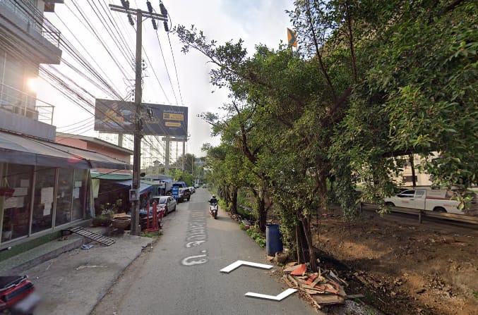 อาคารพาณิชย์ 4 ชั้น ติดถนนจอมทองบูรณะ ราษฎร์บูรณะ กรุงเทพฯ