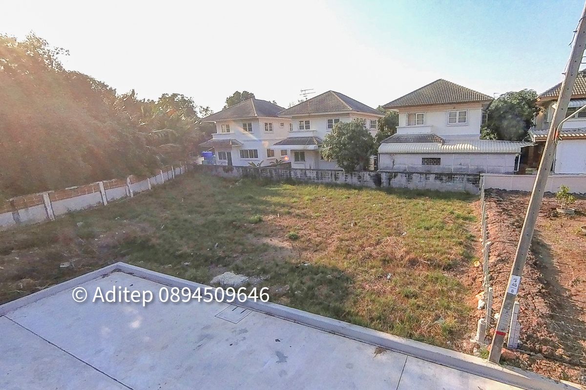 ขายต่ำกว่าราคาประเมิน! ที่ดินเปล่า 105 ตรว. ในหมู่บ้าน เพลส แอนด์ พาร์ค ประชาอุทิศ 90 ที่ดินหน้าสวน ติดถนนเมน หายาก เหมาะสร้างบ้านในฝัน!