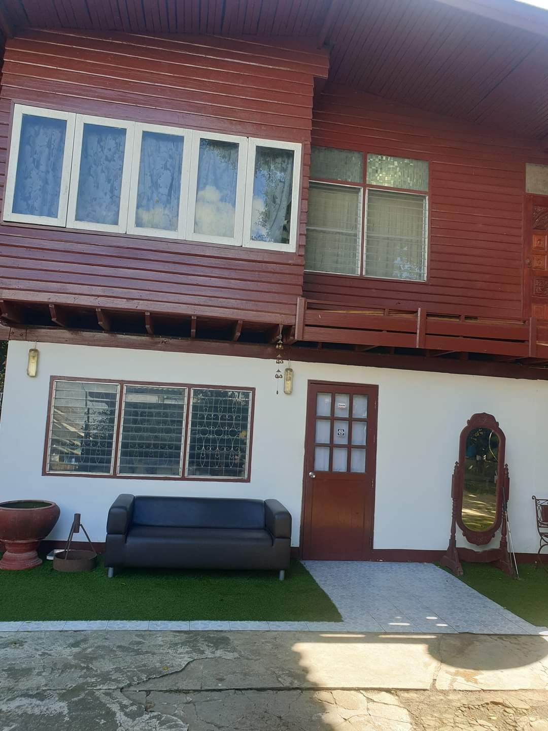 บ้านพร้อมที่ดิน 1ไ ร่ 43ตรว  เมือง เชียงราย