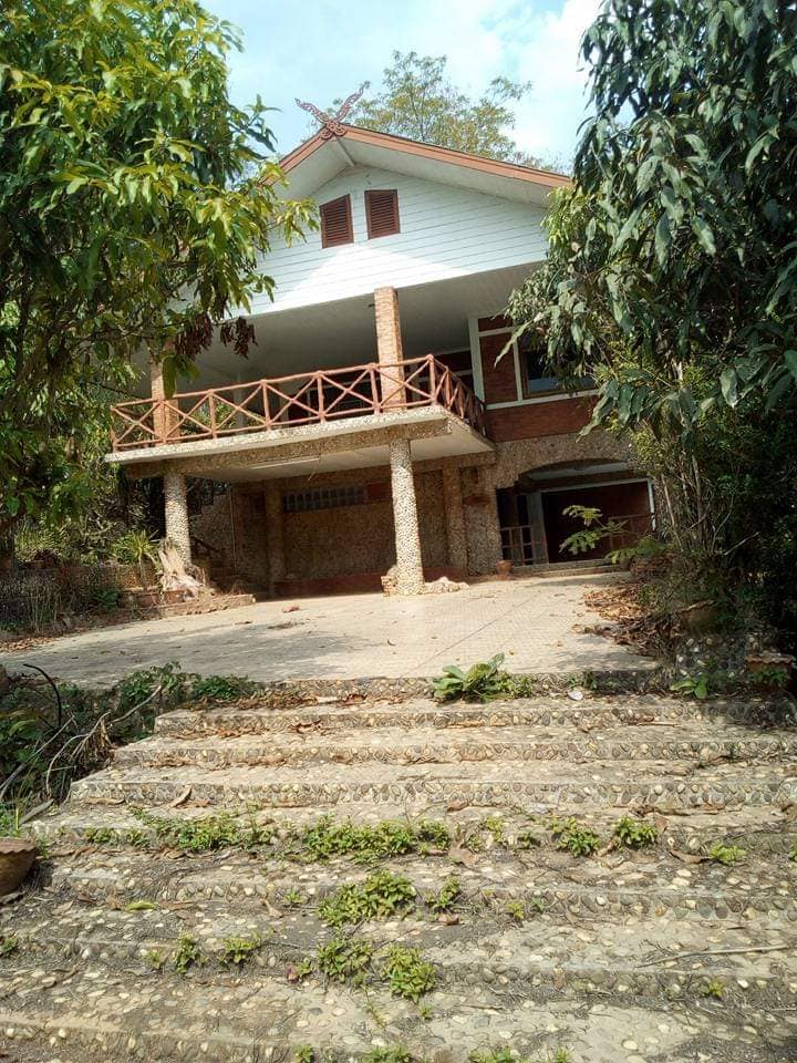 บ้านและที่ดินพร้อมอยู่ น่าน 3-1-32
