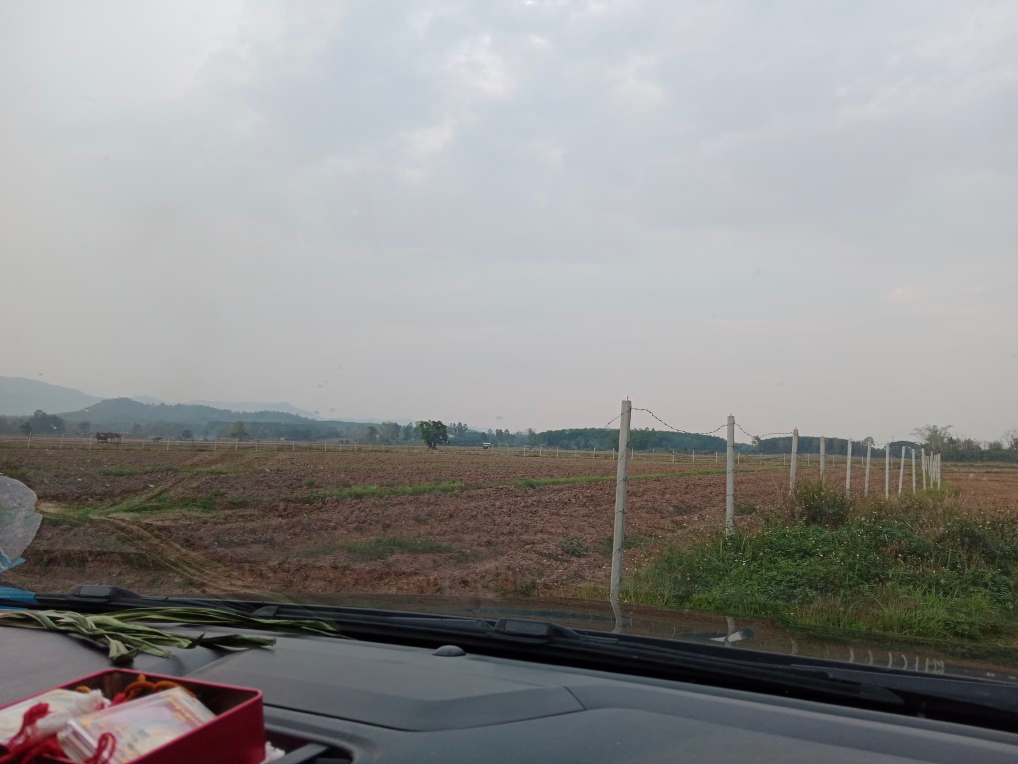ขายที่ดินเปล่า เหมาะสำหรับทำการเกษตรกรรม อ.เมืองเชียงราย จ.เชียงราย 9-2-19 ไร่