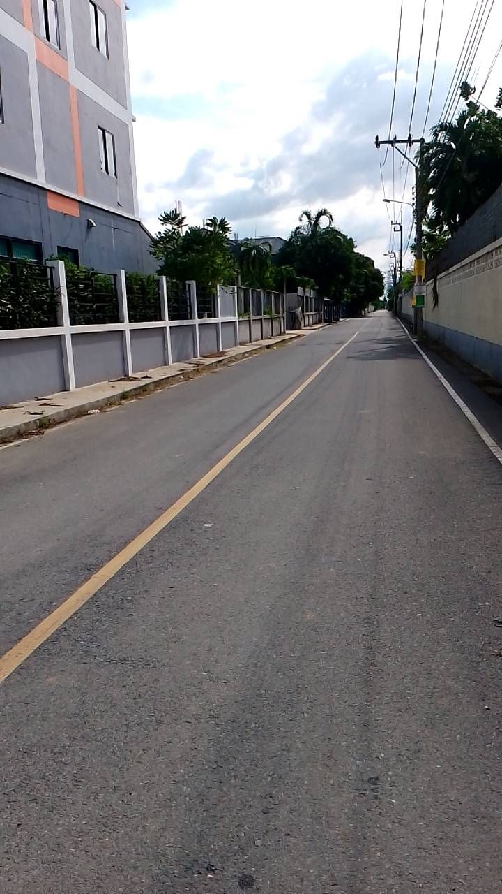 ขายที่ดินเปล่า
