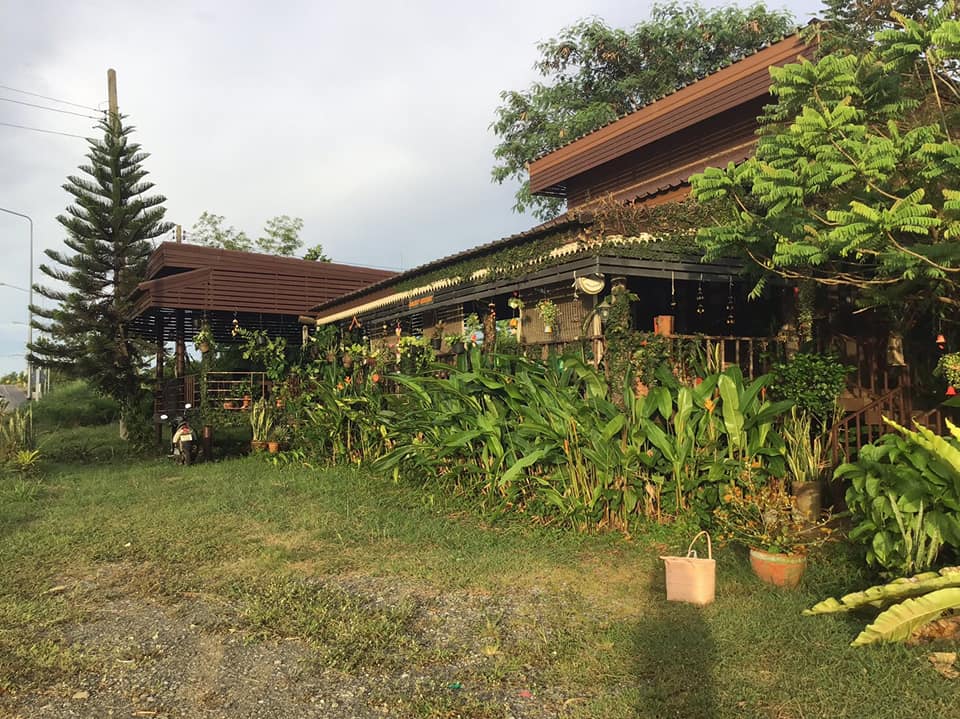ขายที่ดิน พร้อมบ้าน 1 หลัง จันทบุรี 8-2-24.3 ไร่