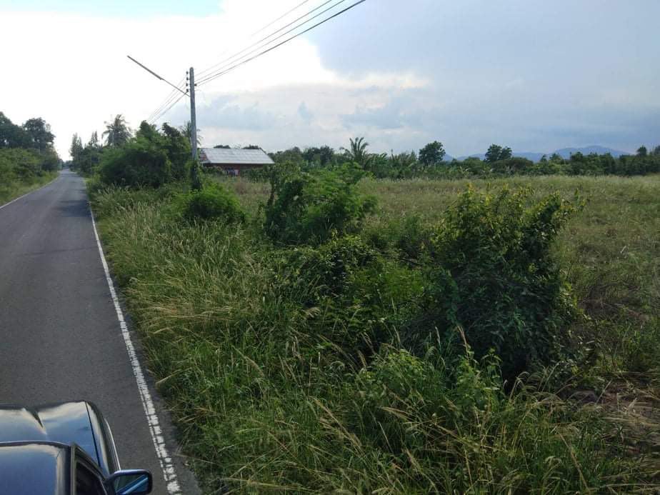 ที่ดินเปล่า ด้านหน้าติดถนน 5-1-64.2 ตร.ว. ประจวบคีรีขันธ์