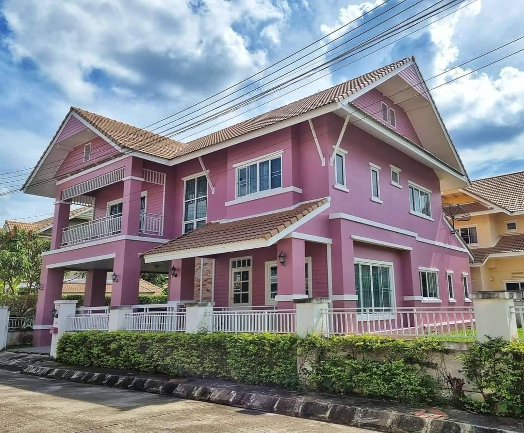 บ้านใน กุลพันธ์วิลล์ สีสวยมาก เชียงใหม่